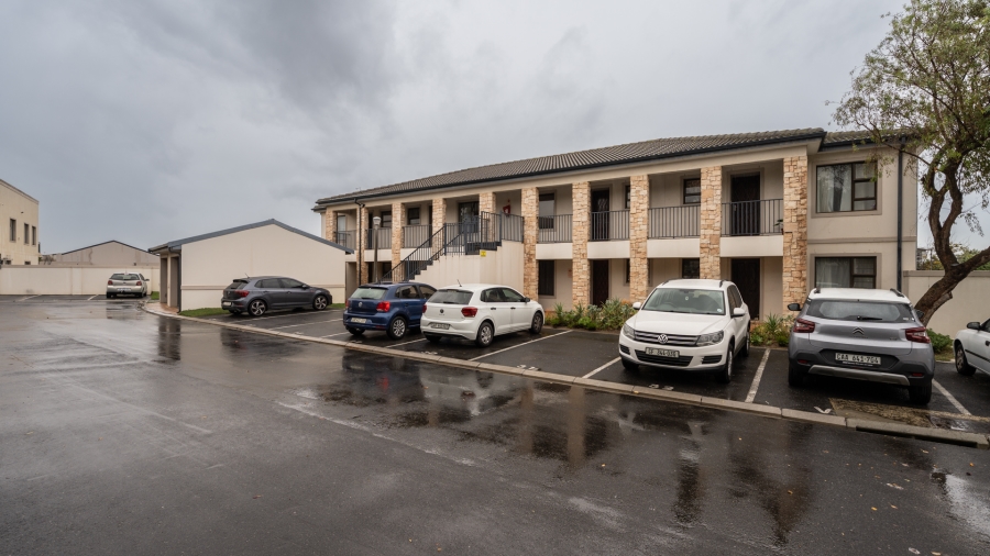 2 Bedroom Property for Sale in Burgundy Estate Western Cape